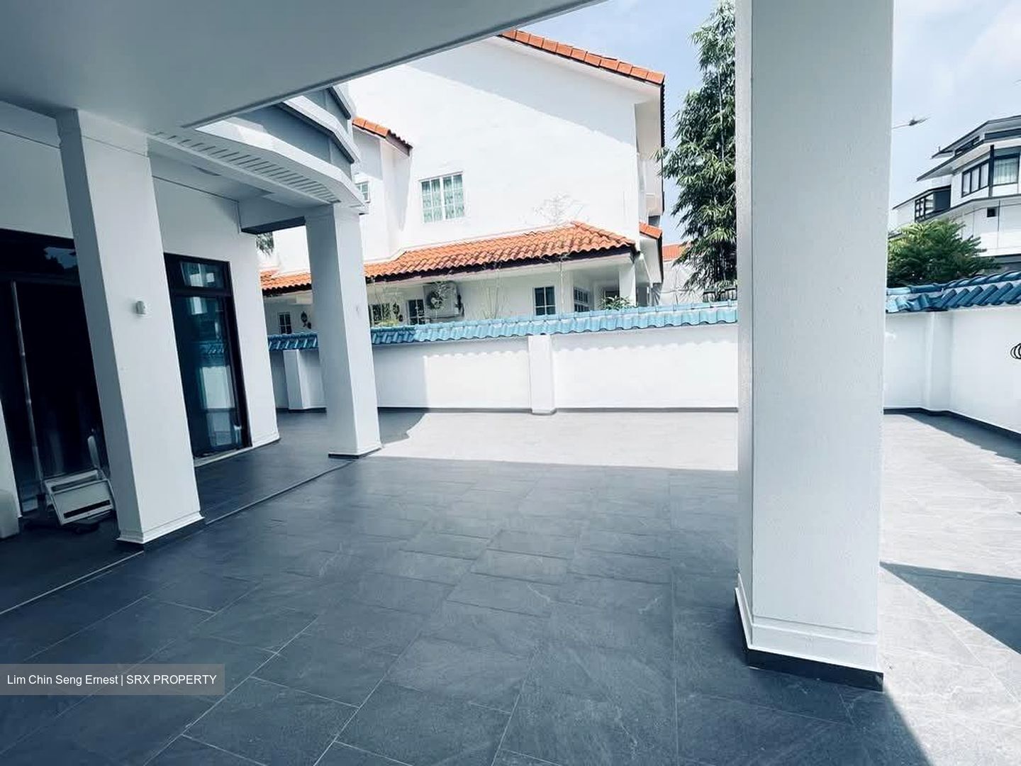 Palmville Terrace (D15), Terrace #586699081